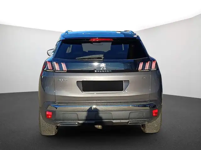 Peugeot 3008 view 4
