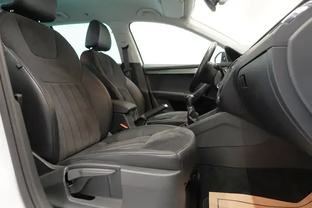 Skoda Octavia view 21