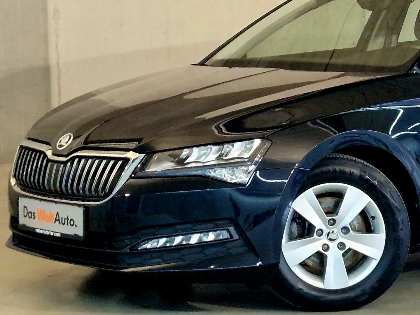 Skoda Superb Ambition TDI DSG Schwarz - 2