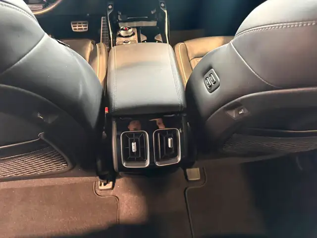 Kia Sorento view 13