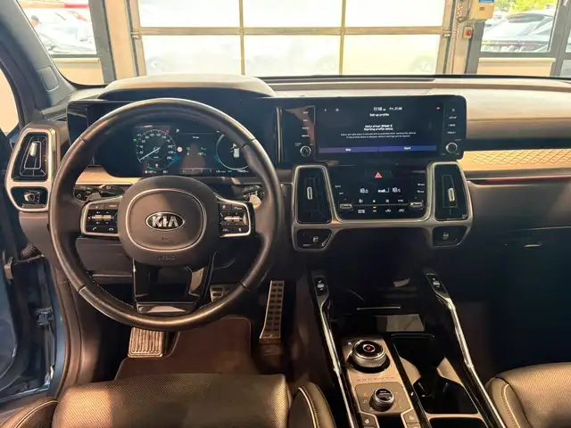Kia Sorento view 9