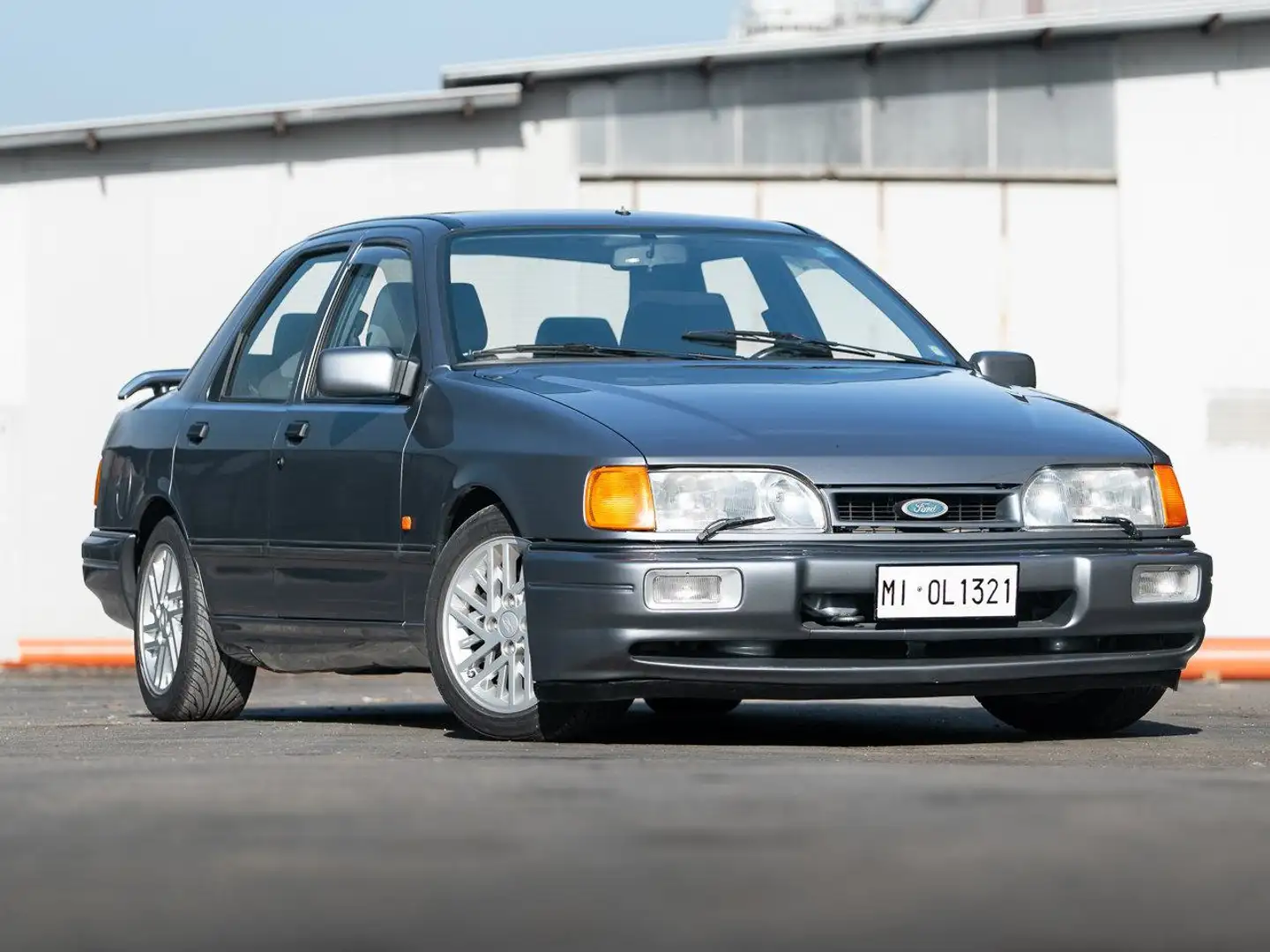 Ford Sierra 2.0 turbo 16v Cosworth 2WD BELLISSIMA Gris - 2