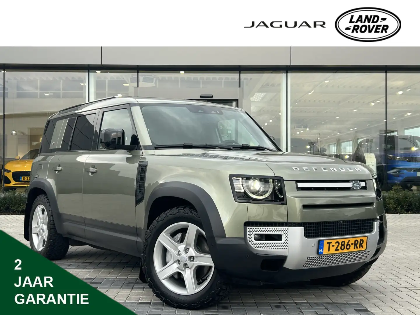 Land Rover Defender 110 2.0 P400e 404pk AWD 110 SE | NIeuw door ons ge Groen - 1