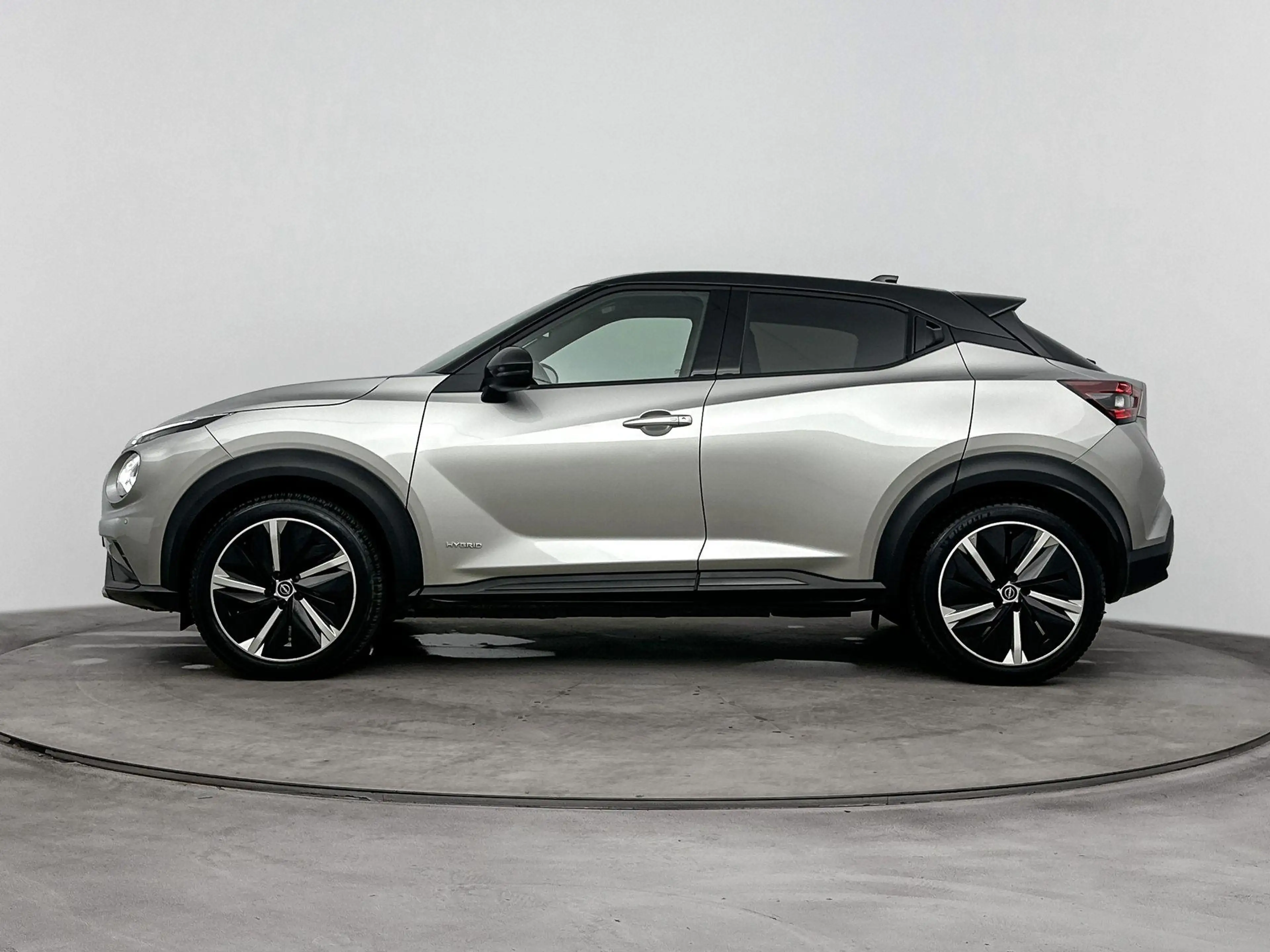 Nissan Juke 1.6 Hybrid N-Design 143PK | Automaat | Trekhaak | — photo 2