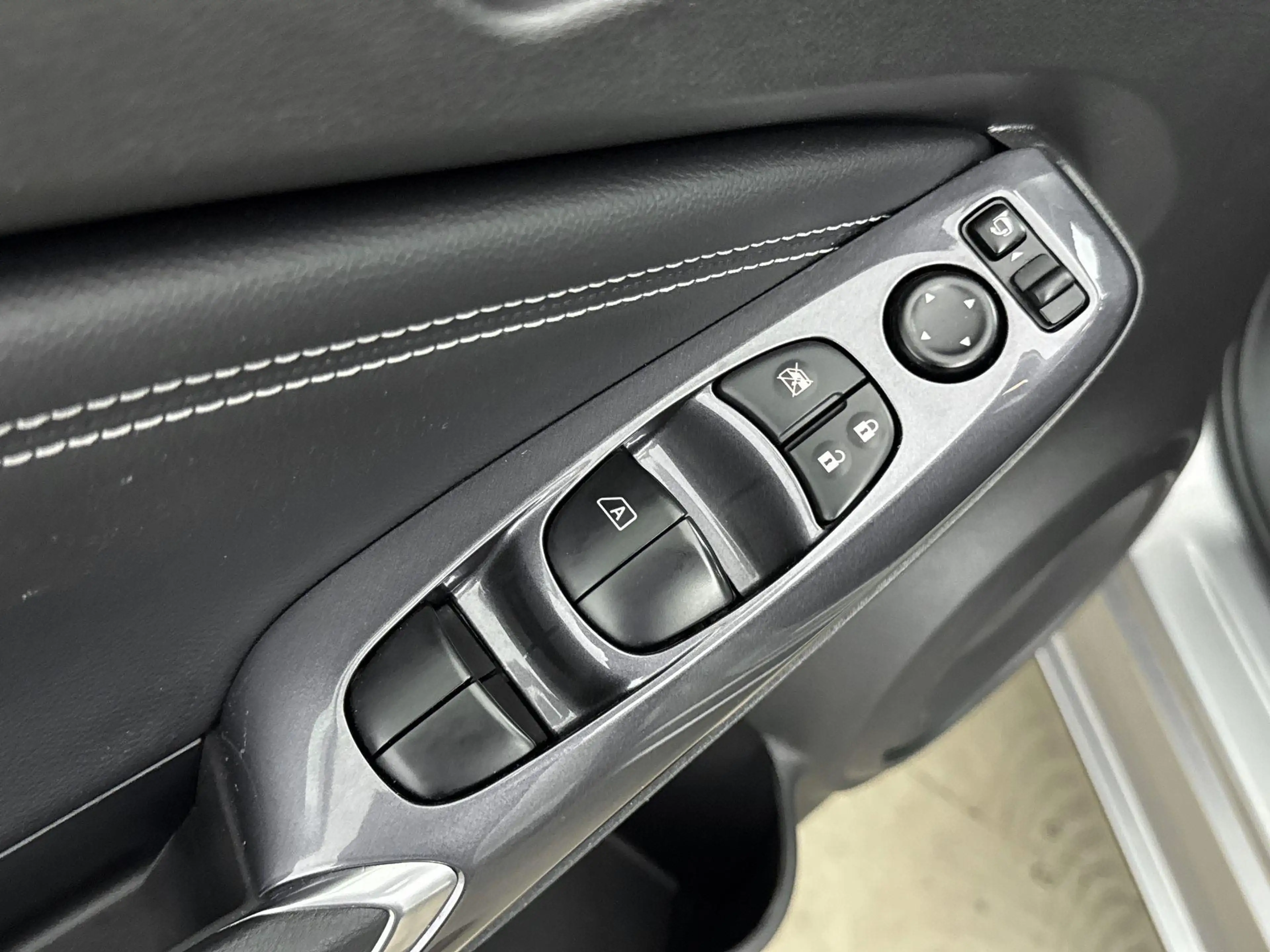 Nissan Juke 1.6 Hybrid N-Design 143PK | Automaat | Trekhaak | — photo 13