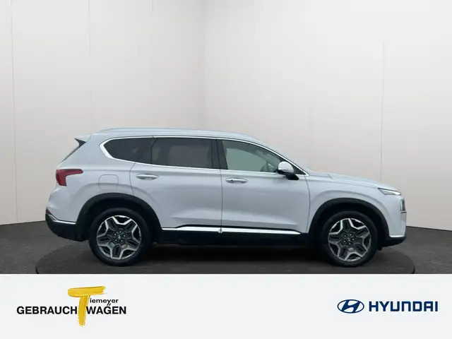 Hyundai Santa Fe view 4
