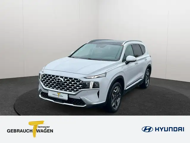 Hyundai Santa Fe main image