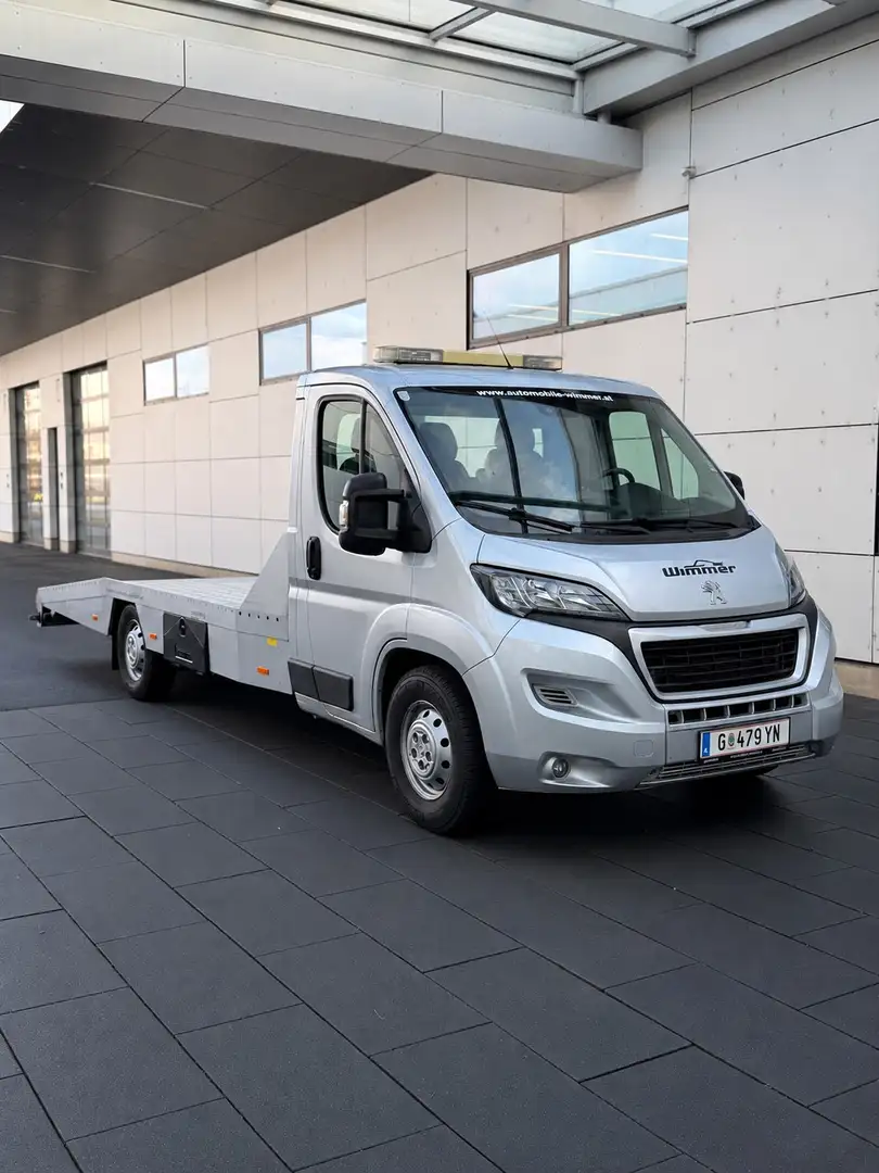 Peugeot Boxer Abschleppwagen 2.0Hdi 165 PS Grau - 1