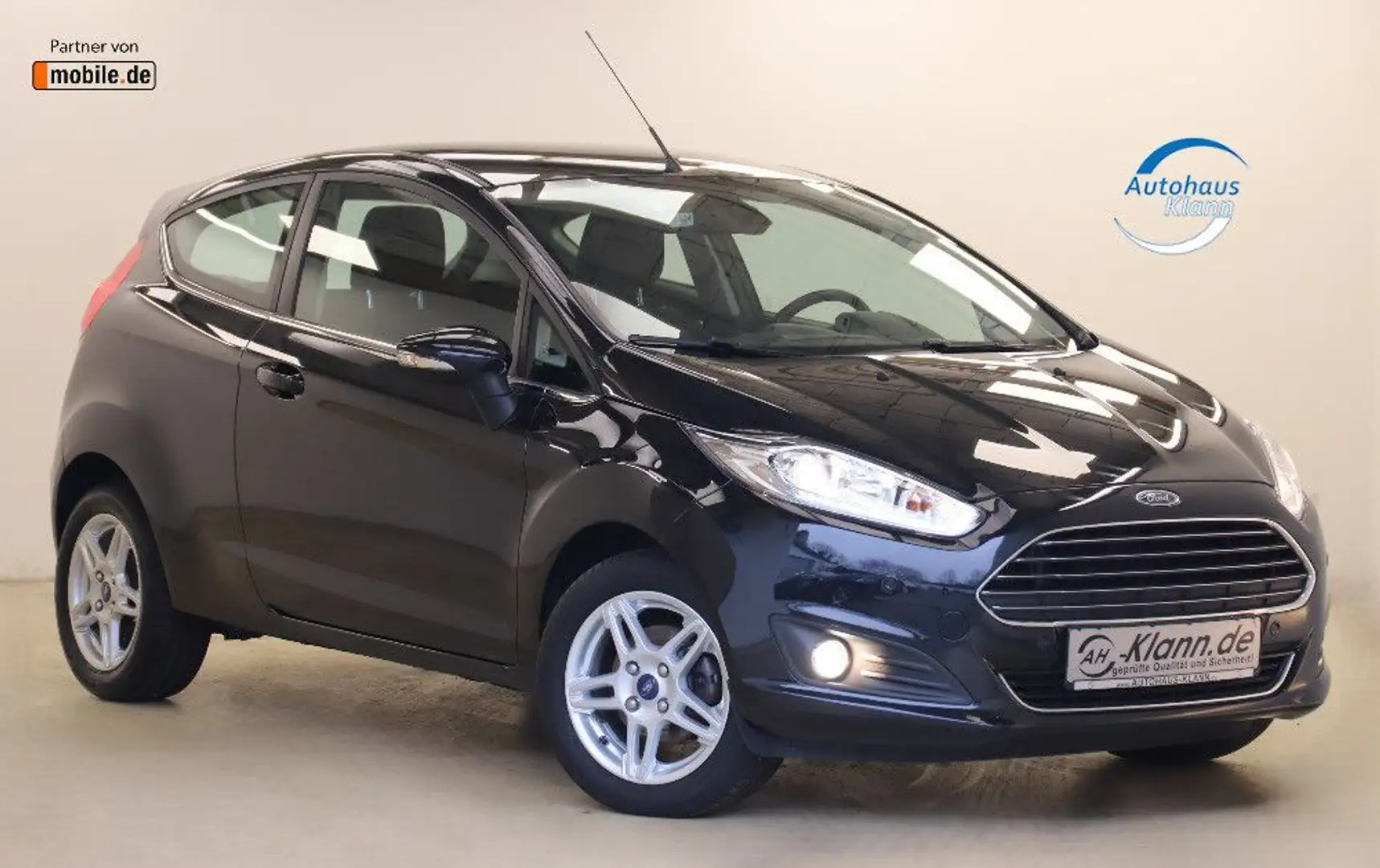 Ford Fiesta 1.0 100PS Titanium AC-Automatik PDC SHZ Nero - 1