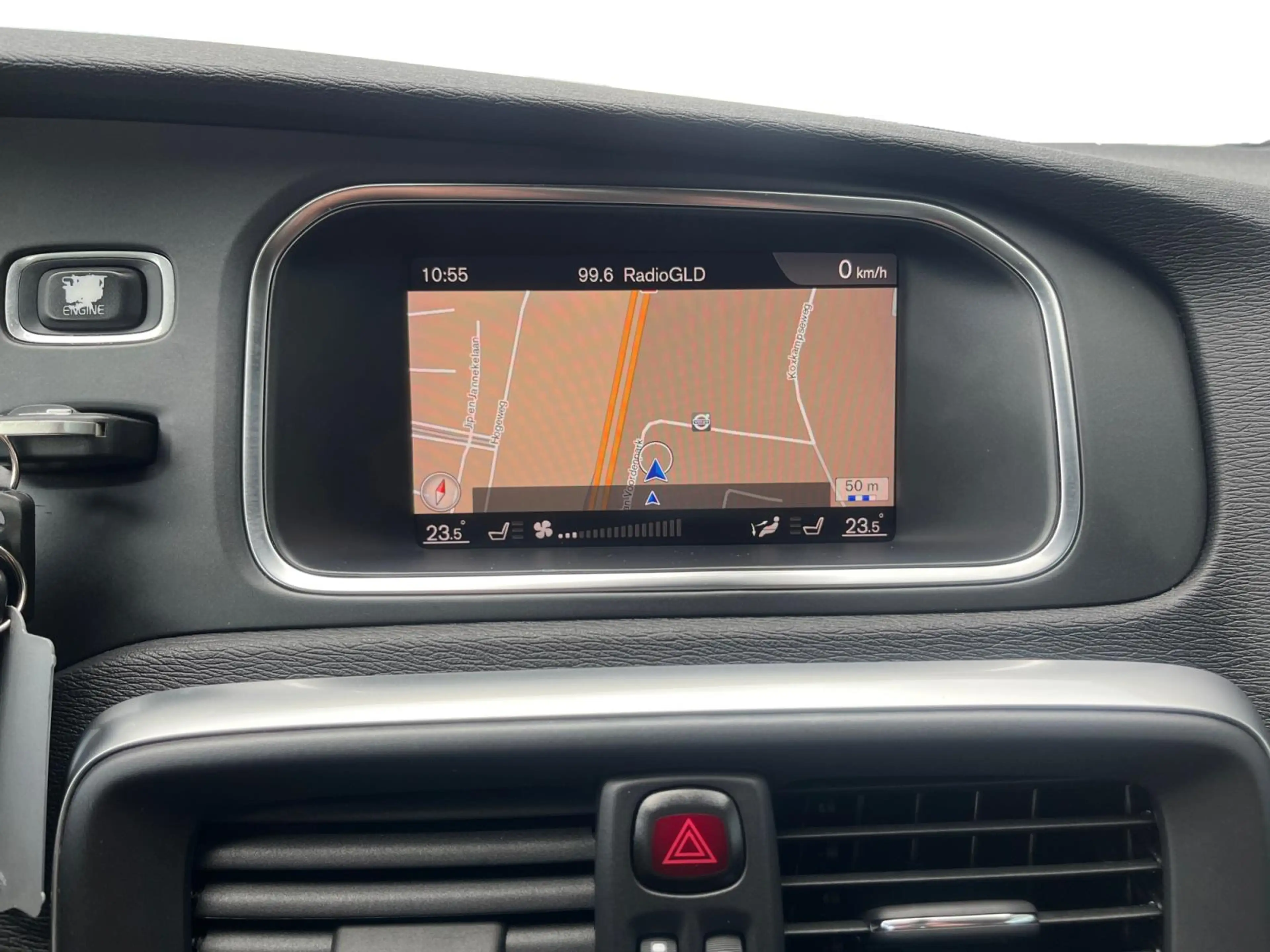 Volvo V40 Cross Country 1.5 T3 Nordic+ l Trekhaak l — photo 14