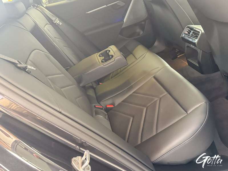 Photo du véhicule BMW 530