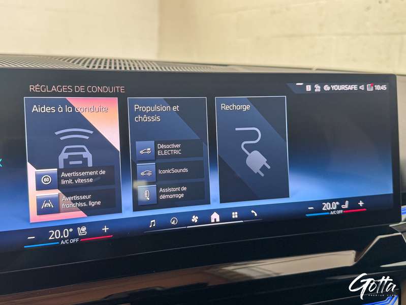 Photo du véhicule BMW 530