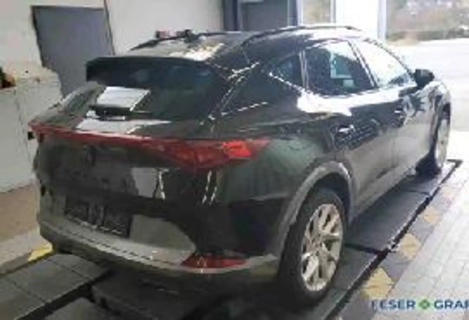 CUPRA Formentor 2.0 TSI DSG Navi LED ACC beh.Lenkrad SiHz Schwarz - 2