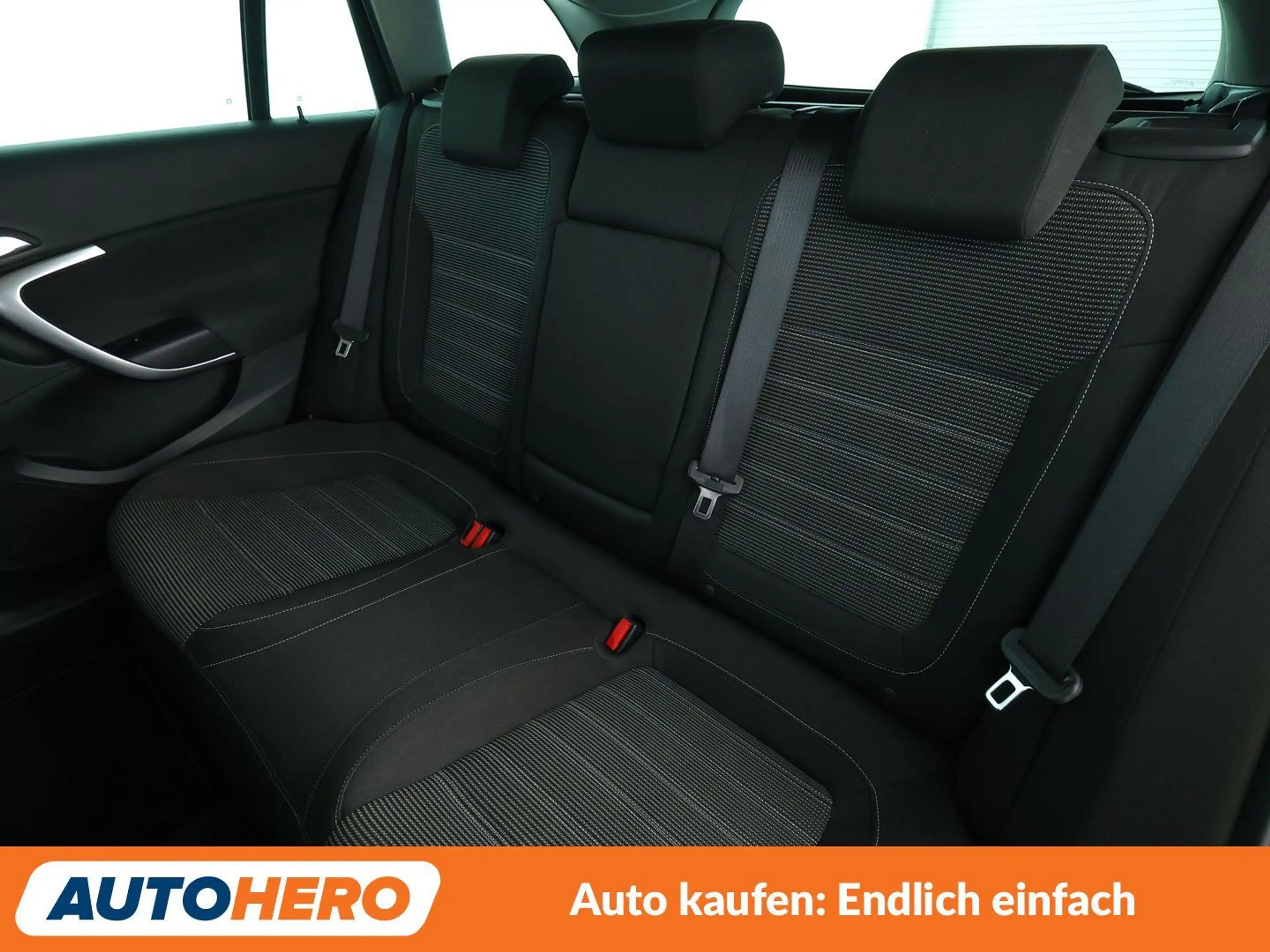 Opel Insignia 2.0 CDTI Innovation*XENON*NAVI*TEMPO*CAM*PDC*SHZ* — photo 14