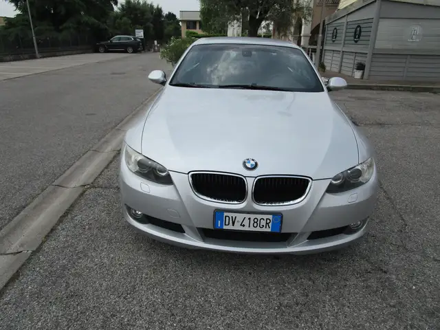 BMW 320 Serie 3 E93 Cabrio 320i Benzina 170cv
