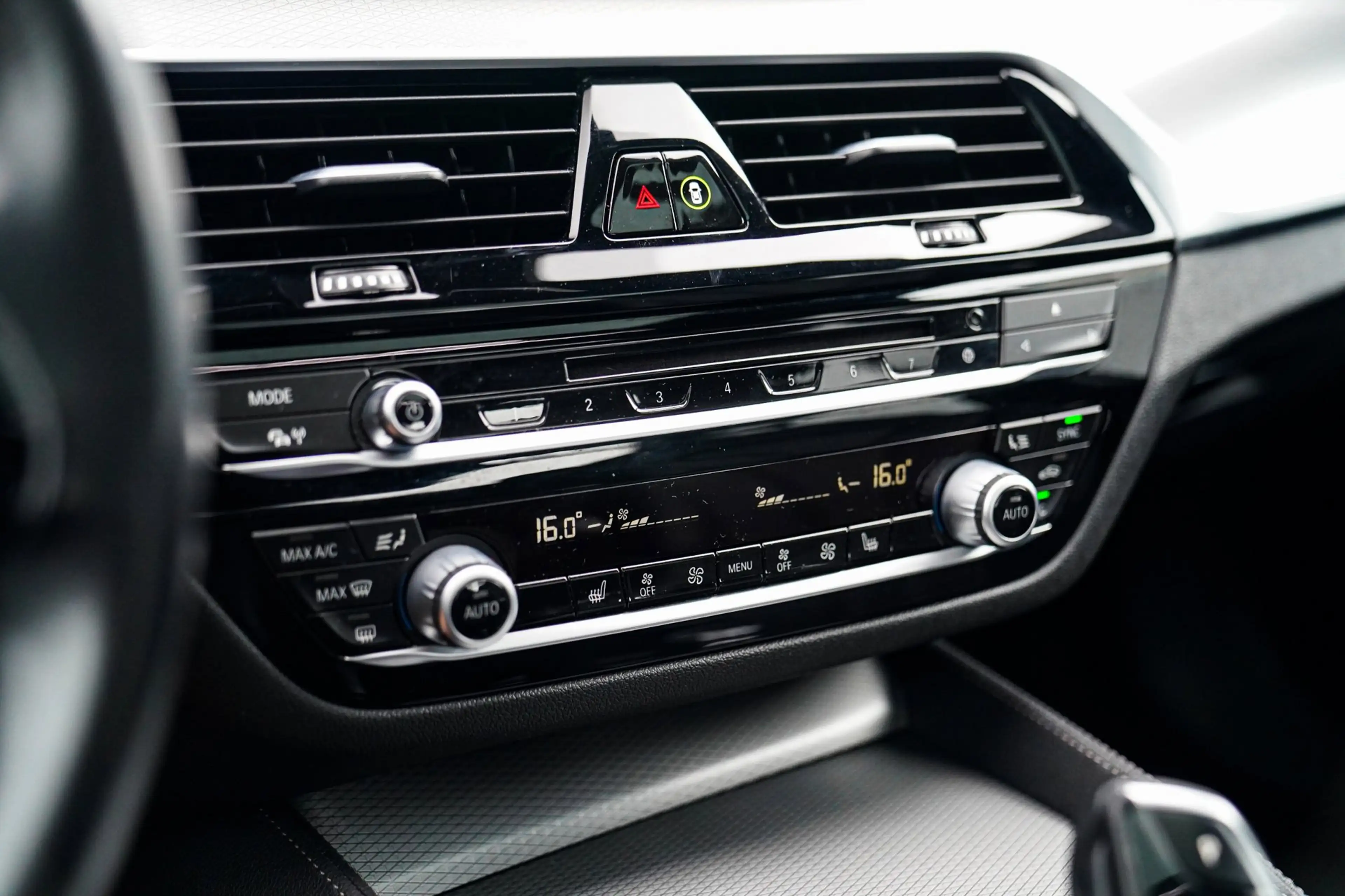 BMW 530 5-serie 530i High Executive | Head Up Display | Pa — photo 47