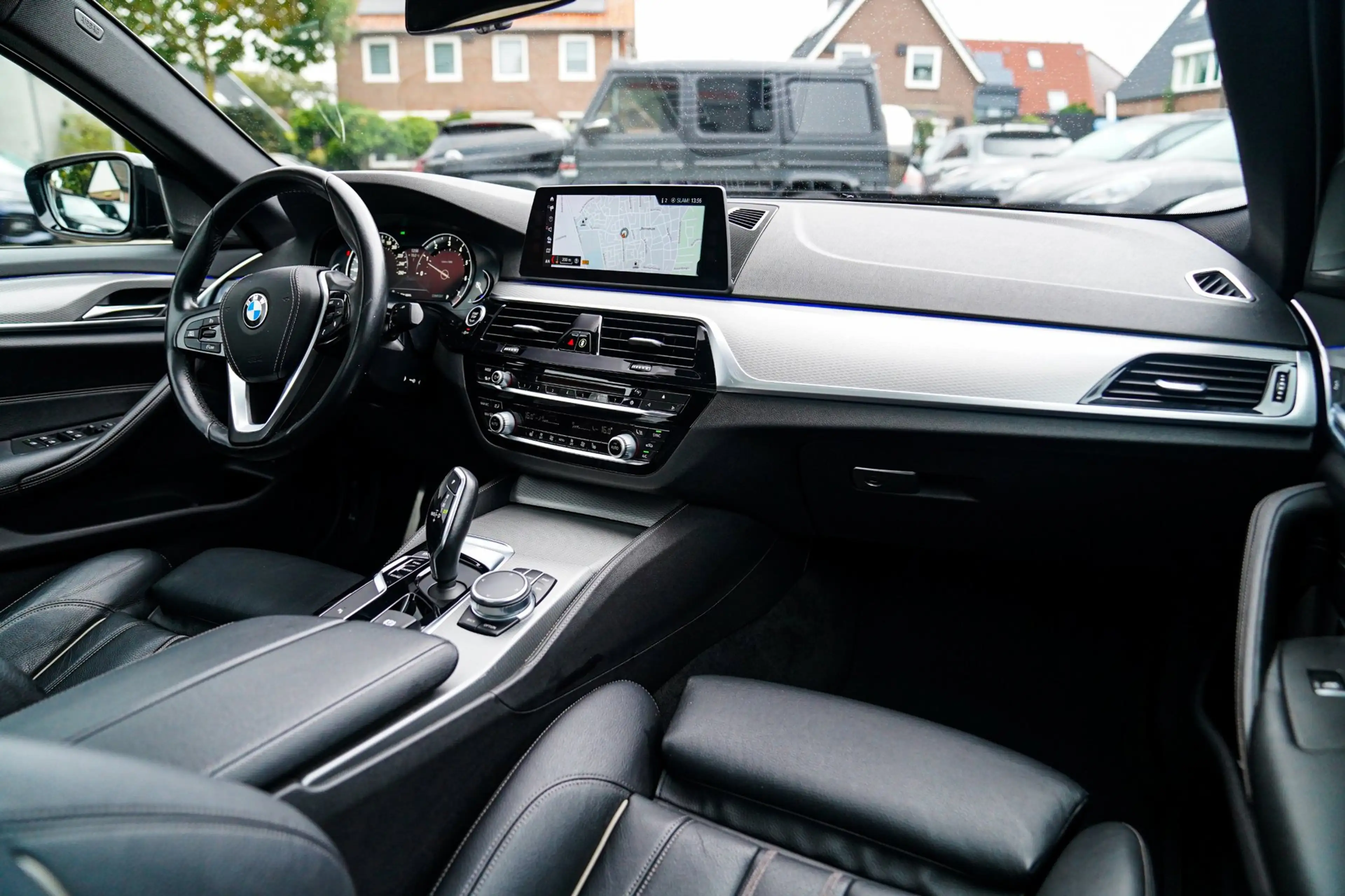 BMW 530 5-serie 530i High Executive | Head Up Display | Pa — photo 29