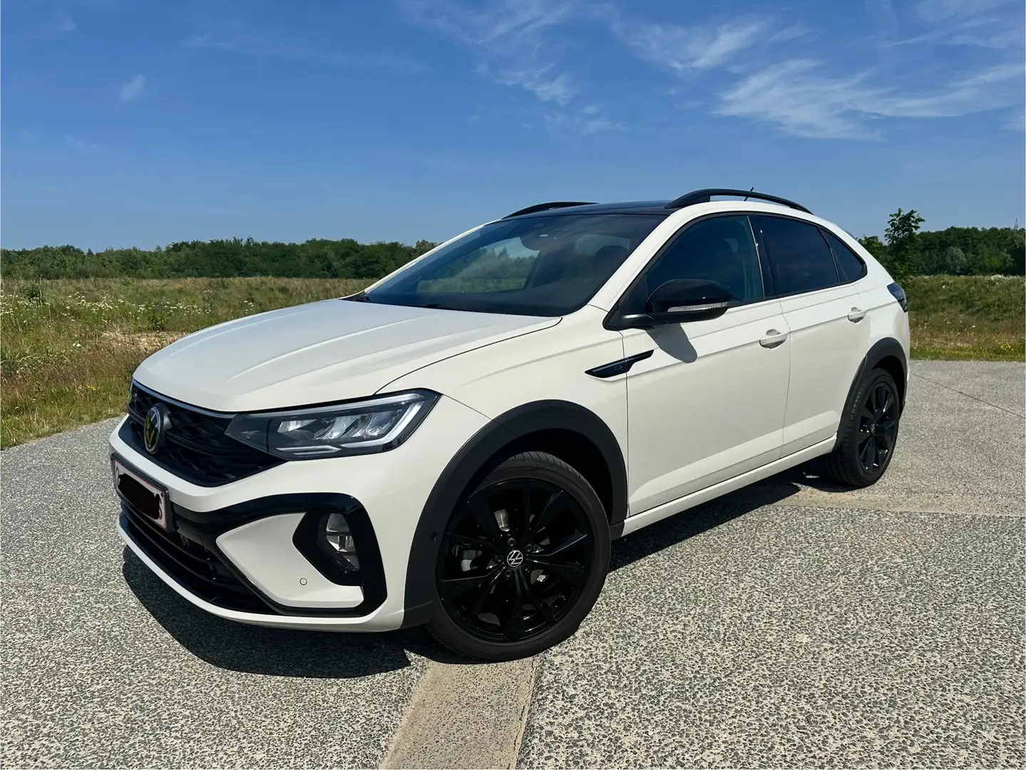 Volkswagen Taigo 1.0 TSI OPF DSG R-Line ACC/NAV/Carplay Beige - 1