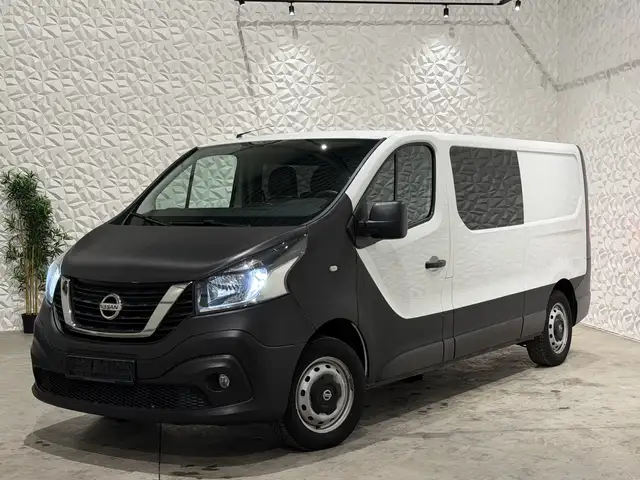 Nissan NV300 2.0 DCi Long Chassis Double Cabine TVA récupérable