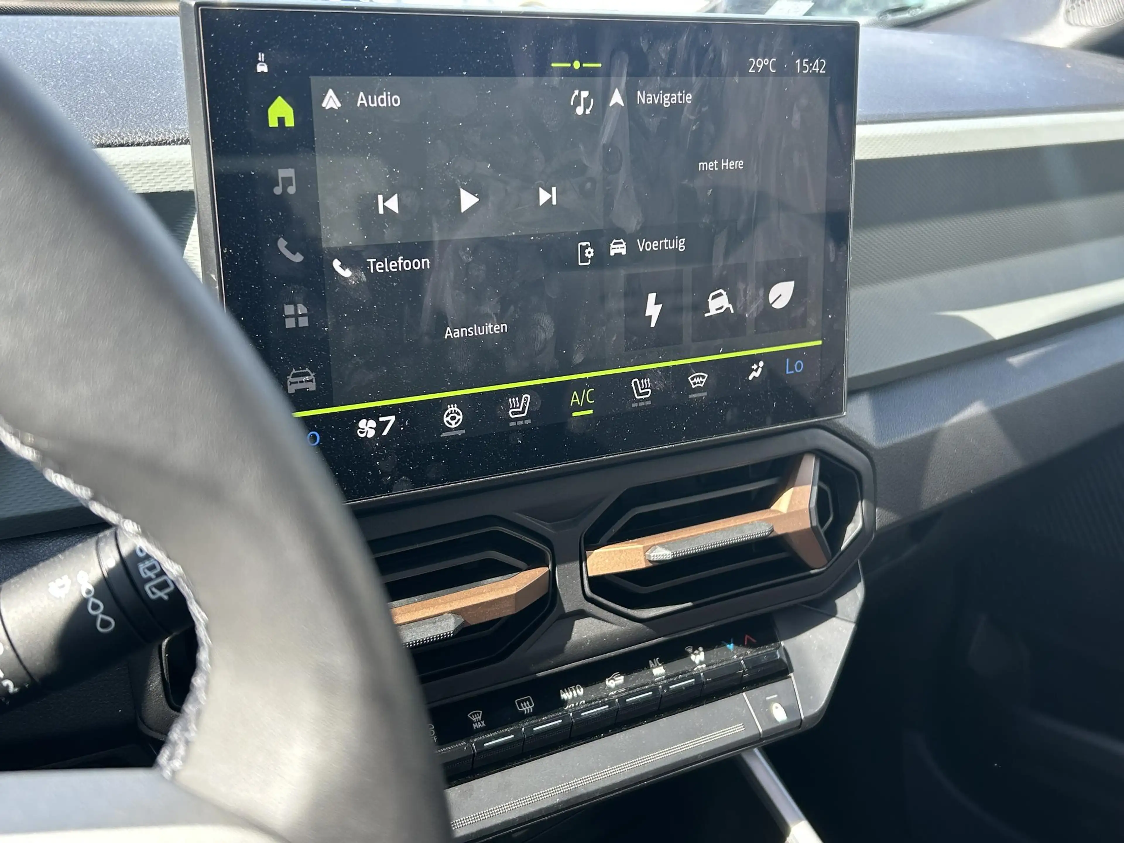 Dacia Bigster 1.8 Hybrid 155 Limited Edition | Navigatie | 360 C — photo 28