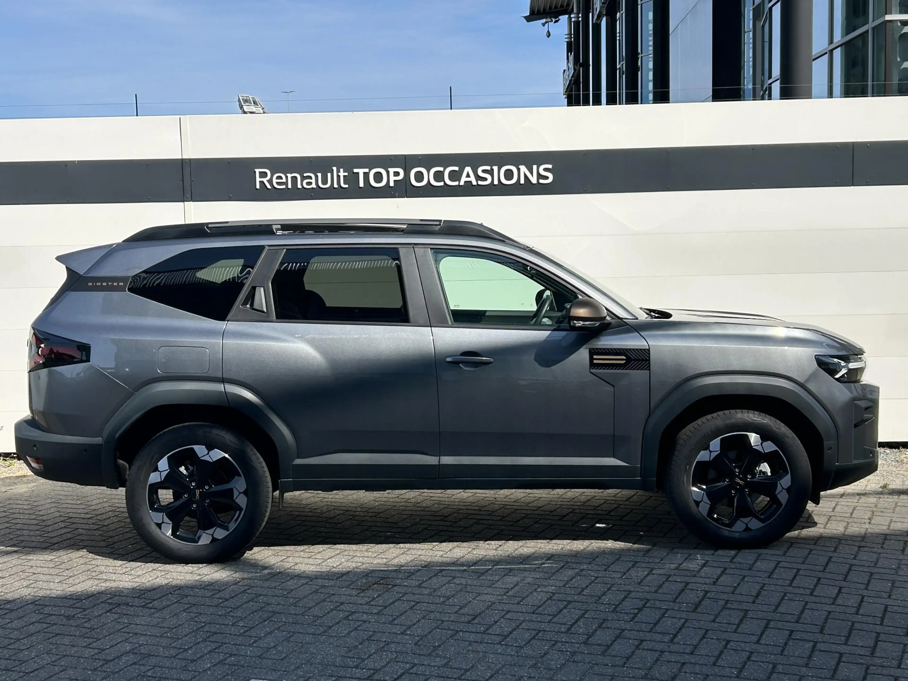 Dacia Bigster 1.8 Hybrid 155 Limited Edition | Navigatie | 360 C — photo 13