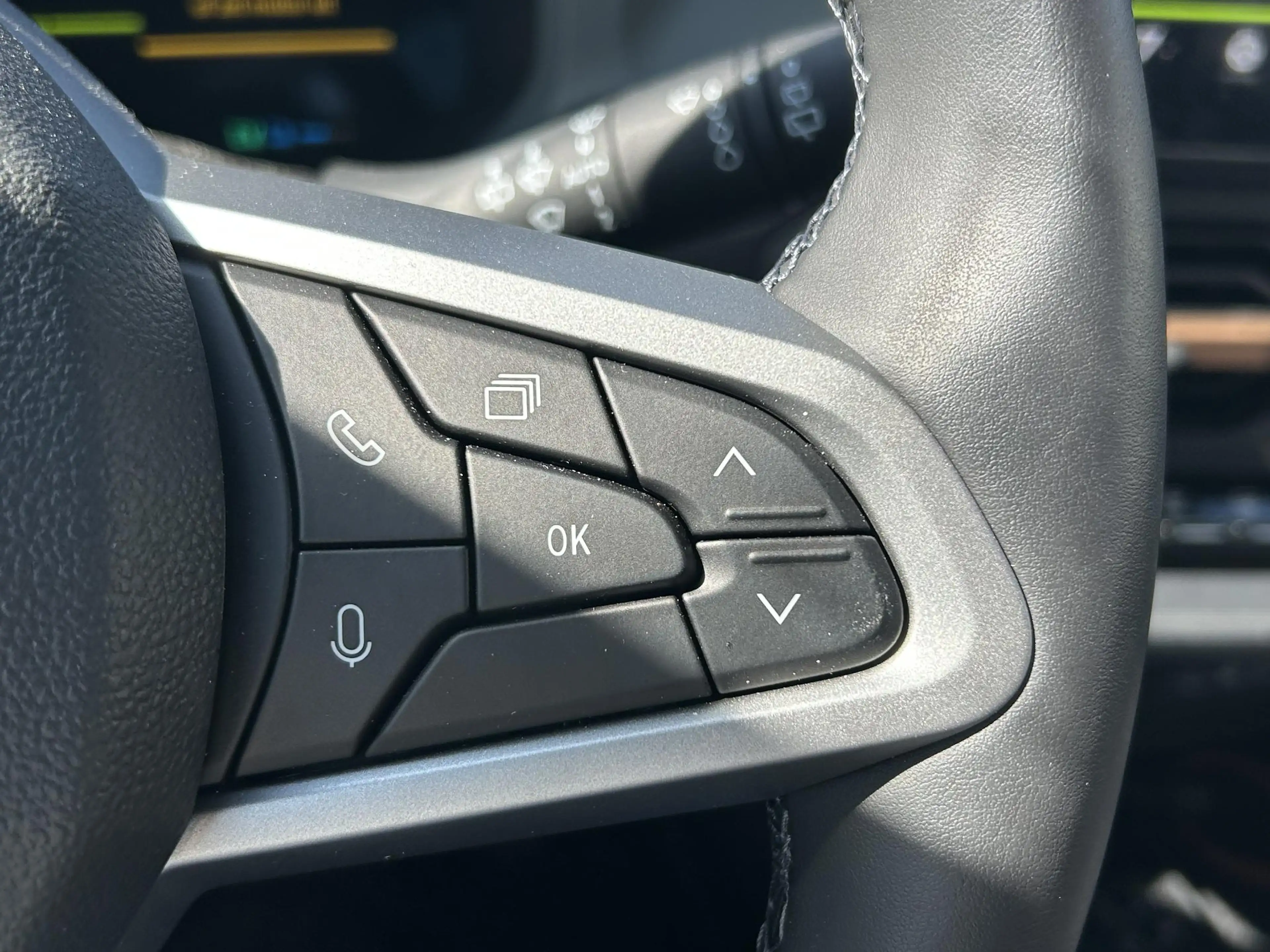 Dacia Bigster 1.8 Hybrid 155 Limited Edition | Navigatie | 360 C — photo 18