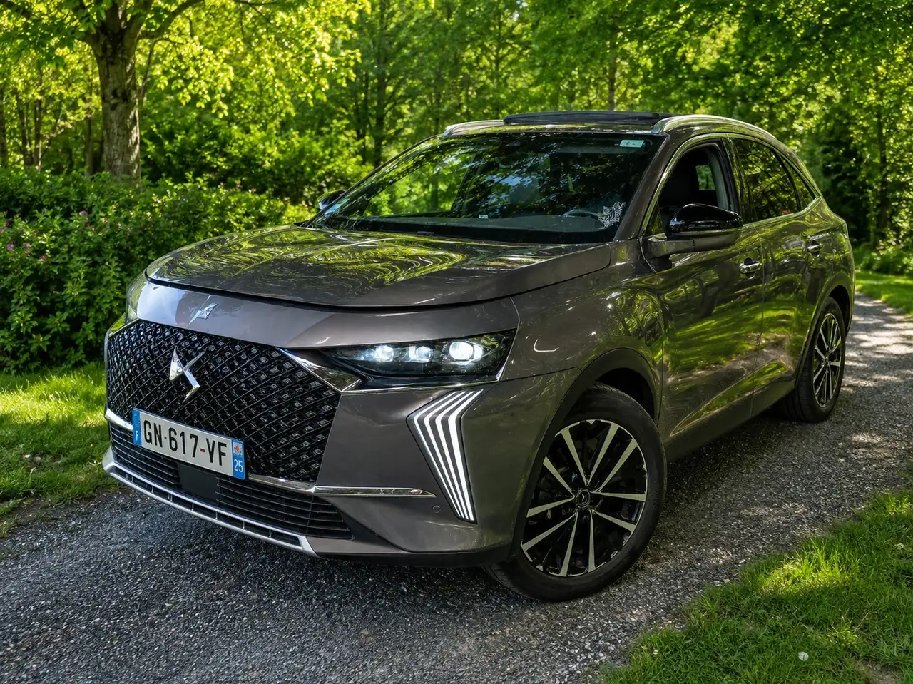DS Automobiles DS 7 Crossback 2023