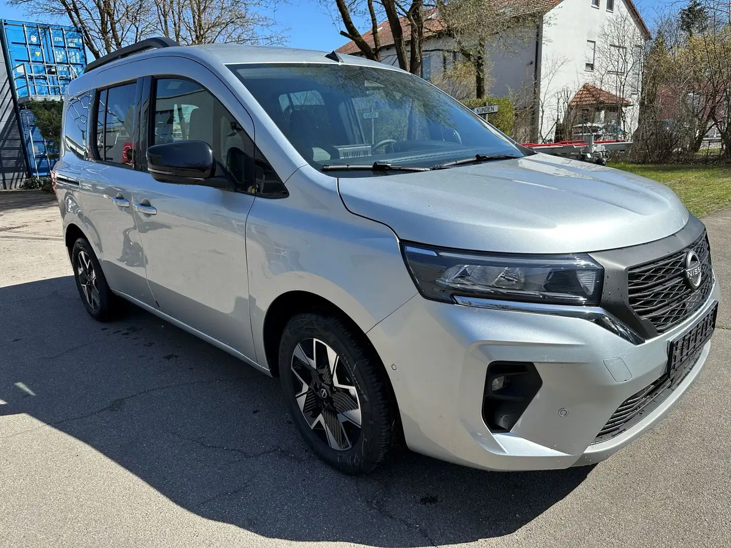 Nissan Townstar Kombi L1 DIG-T 130 MT Tekna Silber - 1
