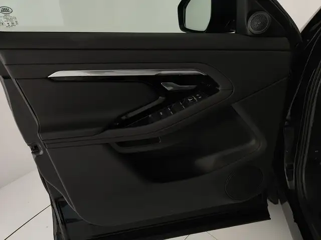 Land Rover Range Rover Evoque view 12