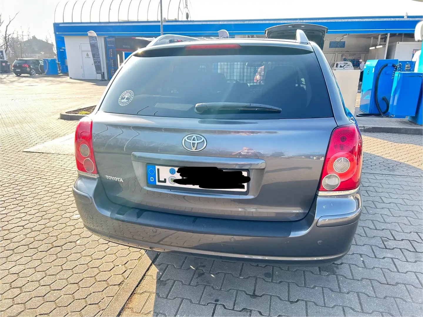 Toyota Avensis Combi 2.2 D-CAT Executive - 2