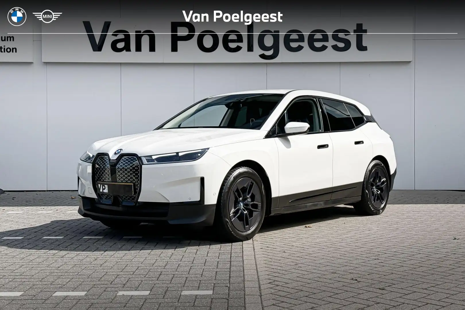 BMW iX xDrive50 Business Edition Plus 112 kWh Blanco - 1