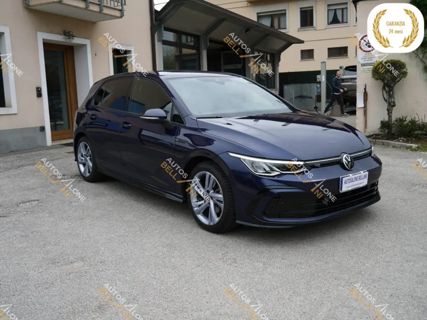 Volkswagen Golf 1.5 eTSI 150 CV EVO ACT DSG R-Line Azul - 1