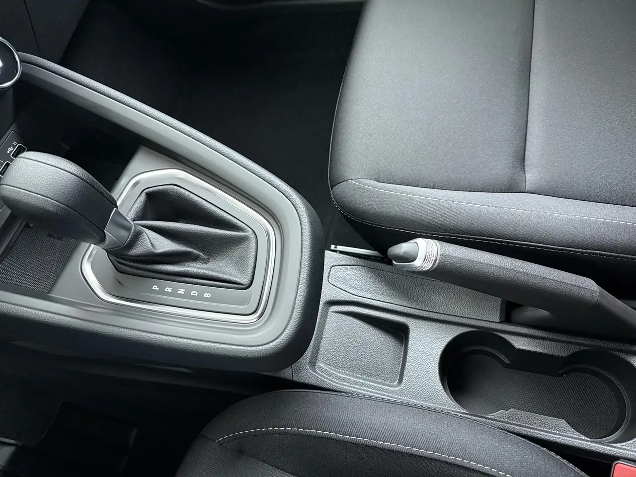 Mitsubishi Colt 2026 — фото 12