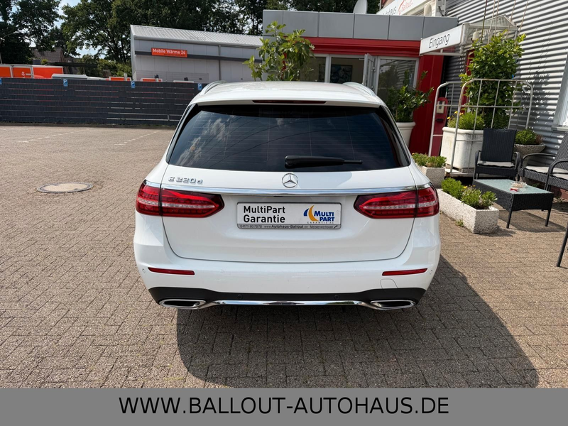 Mercedes-Benz E 220 d T*2.HAND*GSD*AMG*AHK*DIS*TEMPO*SPUR*TOT* — photo 6