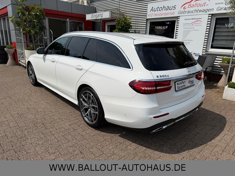 Mercedes-Benz E 220 d T*2.HAND*GSD*AMG*AHK*DIS*TEMPO*SPUR*TOT* — photo 7