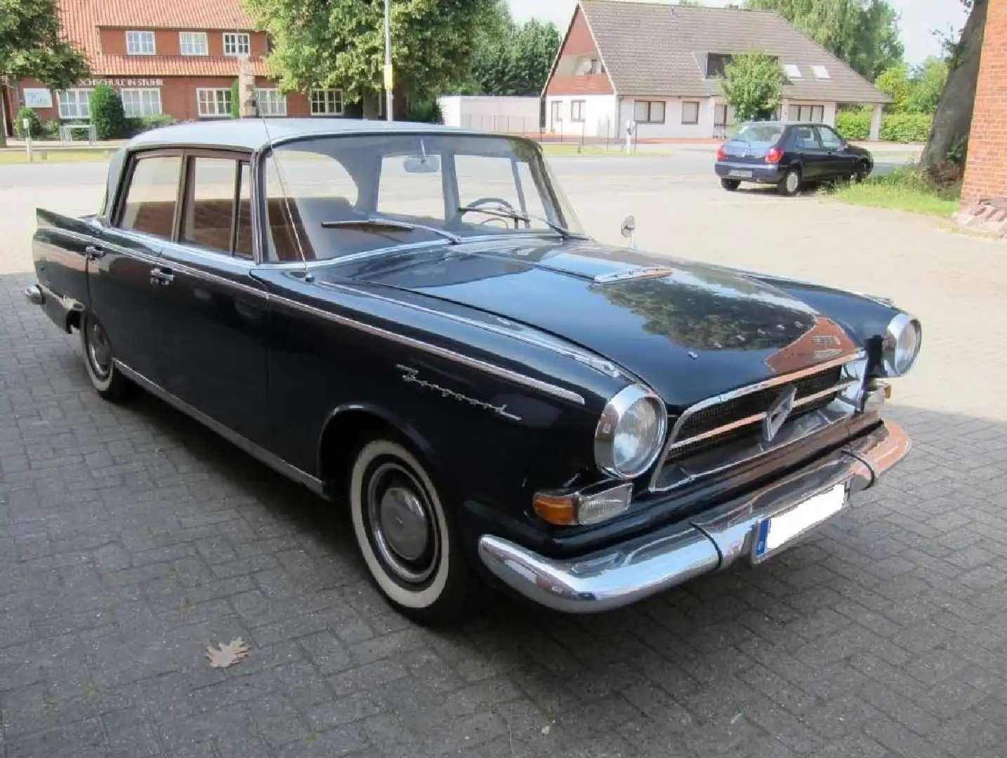 Borgward P100 Mavi - 1