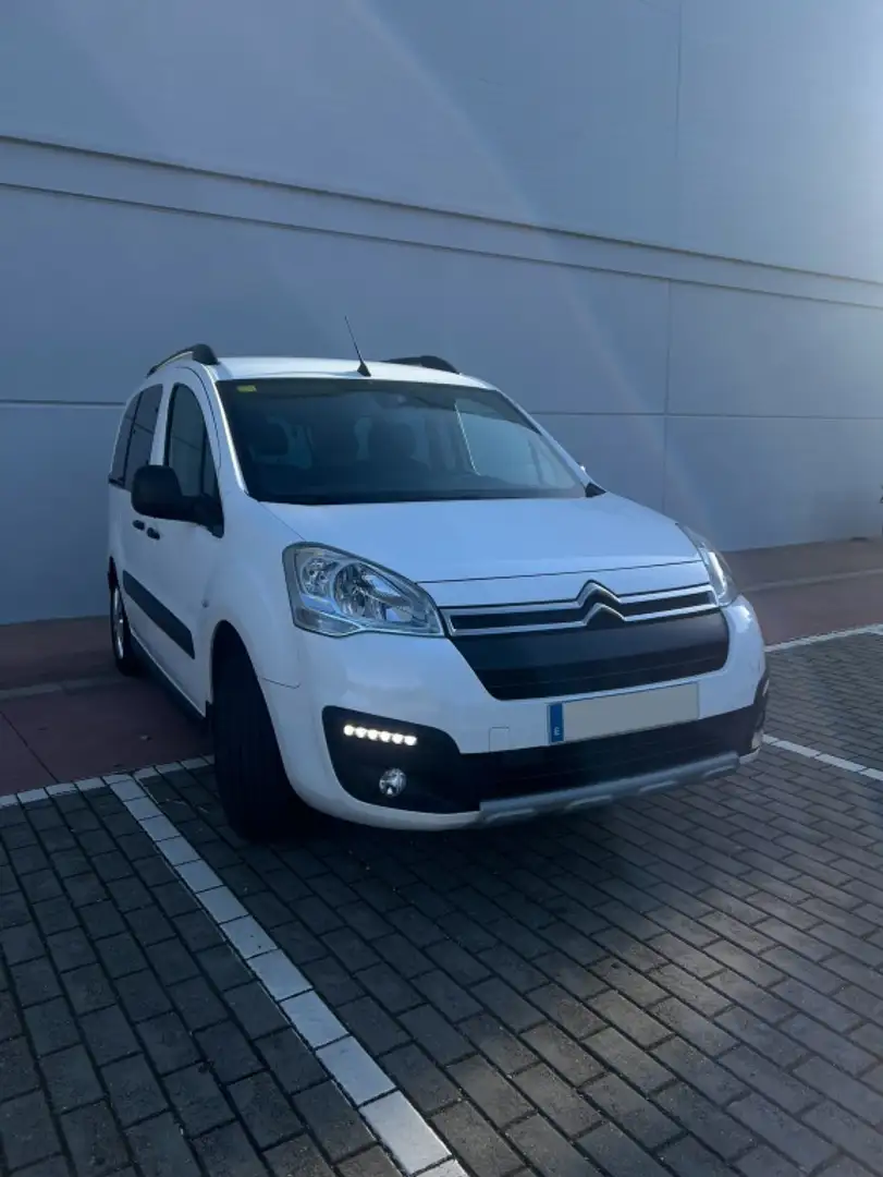 Citroen Berlingo B. Multispace 1.2 PureTech S&S 20 Anivers Blanco - 2