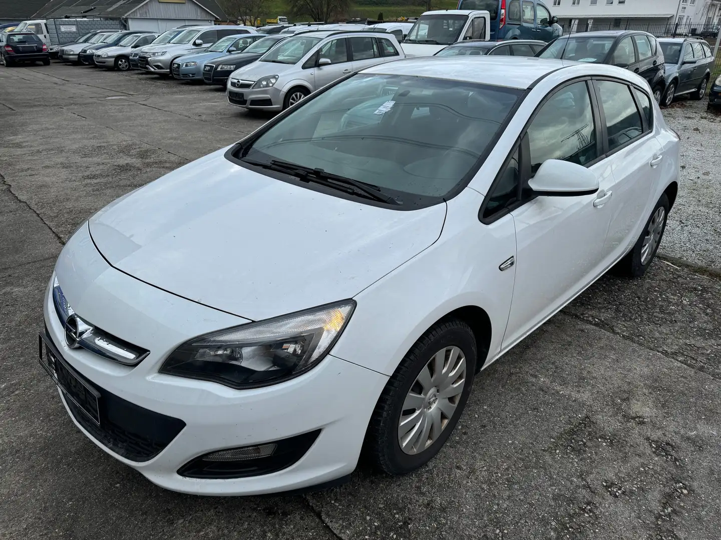 Opel Astra Selection Weiß - 1