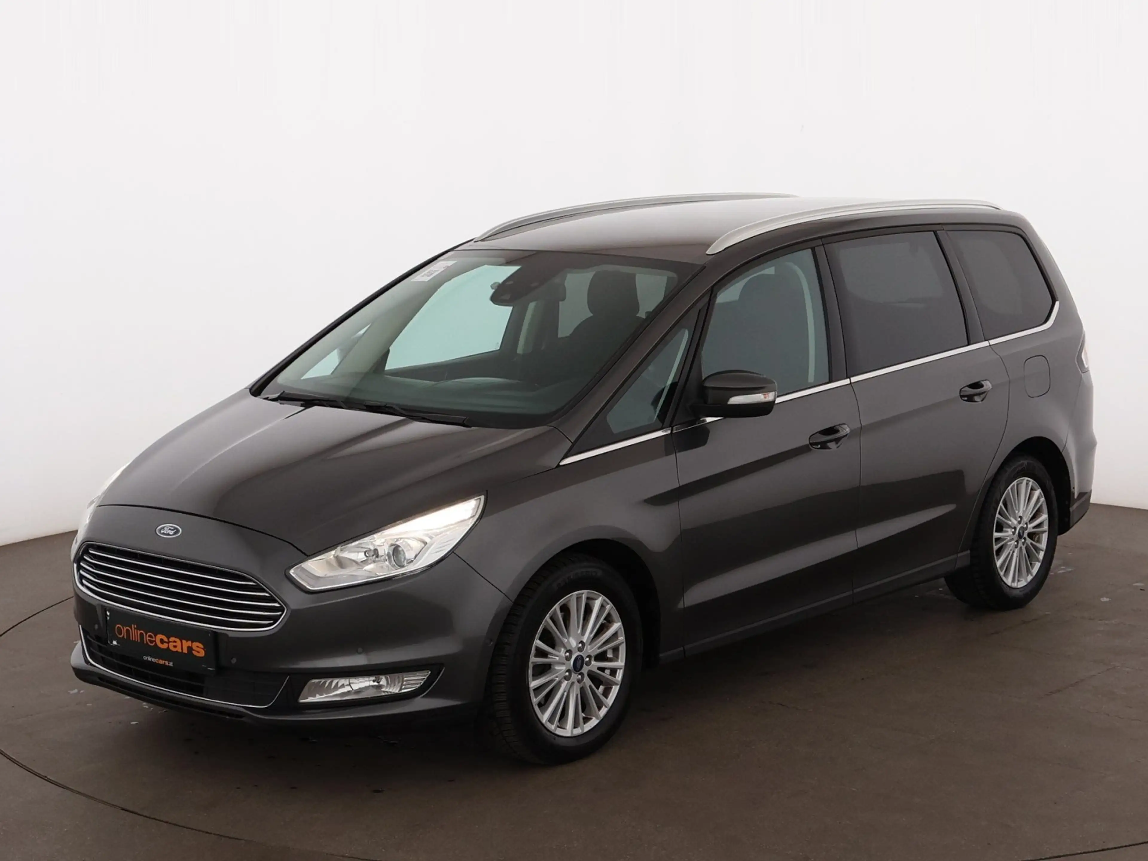 Ford Galaxy 2.0 EcoBlue Titanium Aut 7-SITZER NAVI PDC — photo 2
