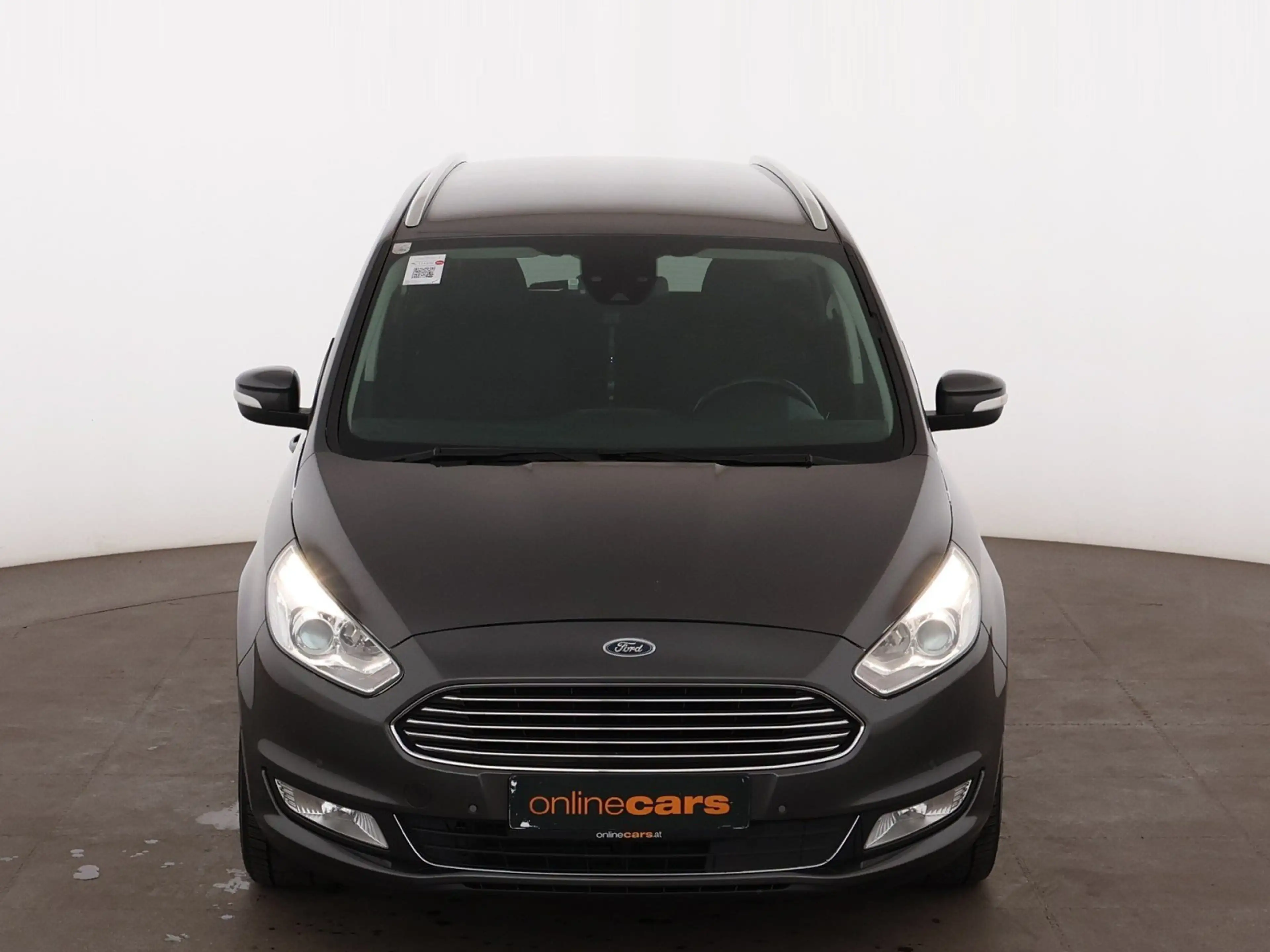 Ford Galaxy 2.0 EcoBlue Titanium Aut 7-SITZER NAVI PDC — photo 4
