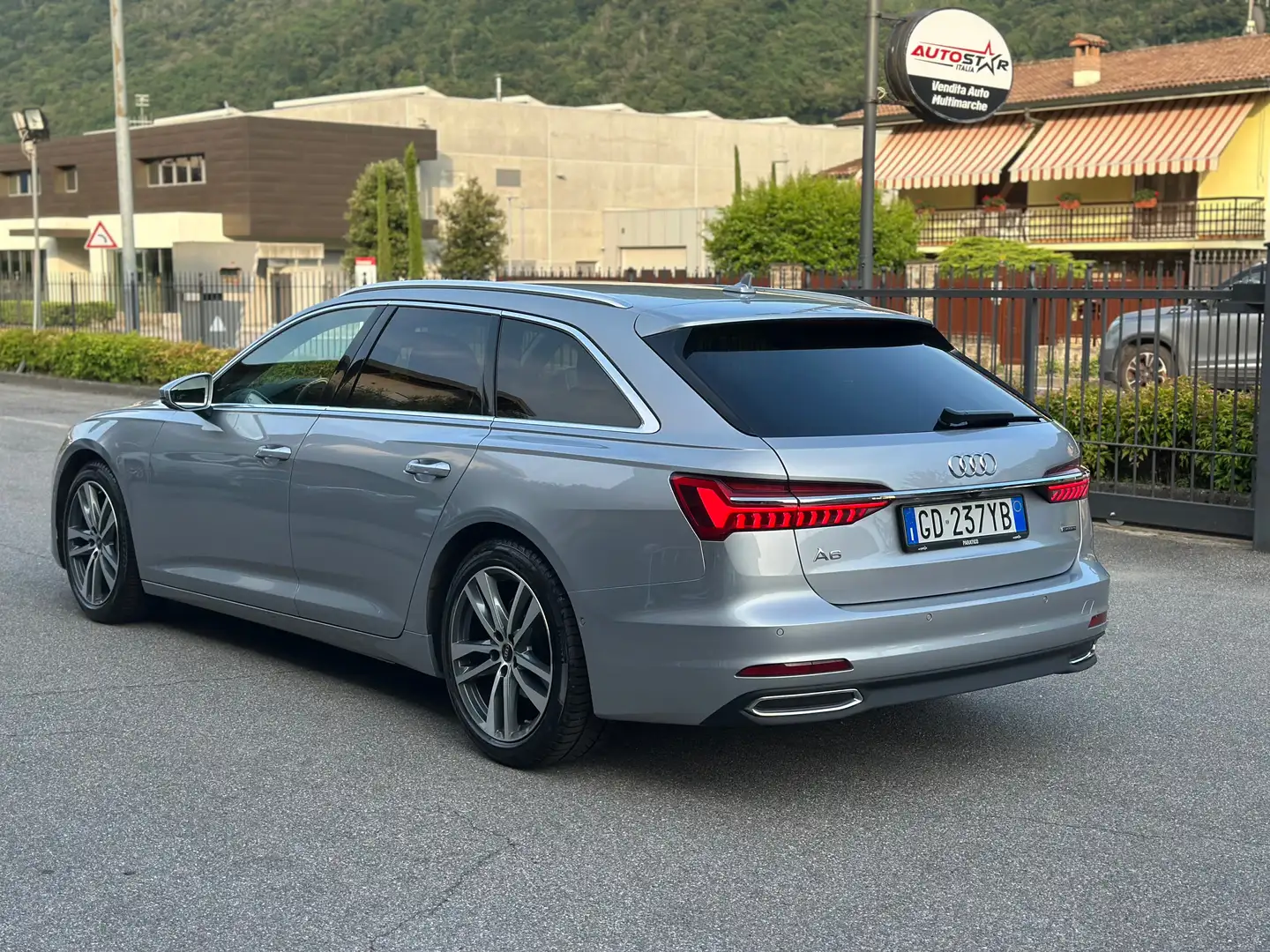 Audi A6 A6 V 2018 AvantAvant 40 2.0Sport quattr  s-tronic Argento - 2