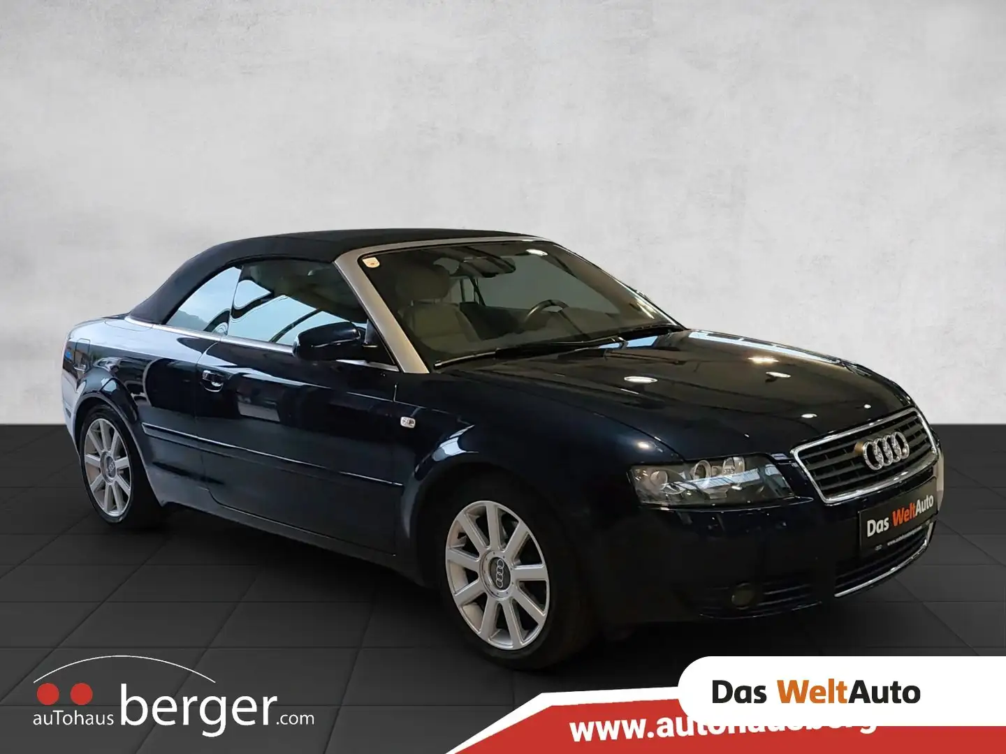 Audi A4 2.4 Blau - 1