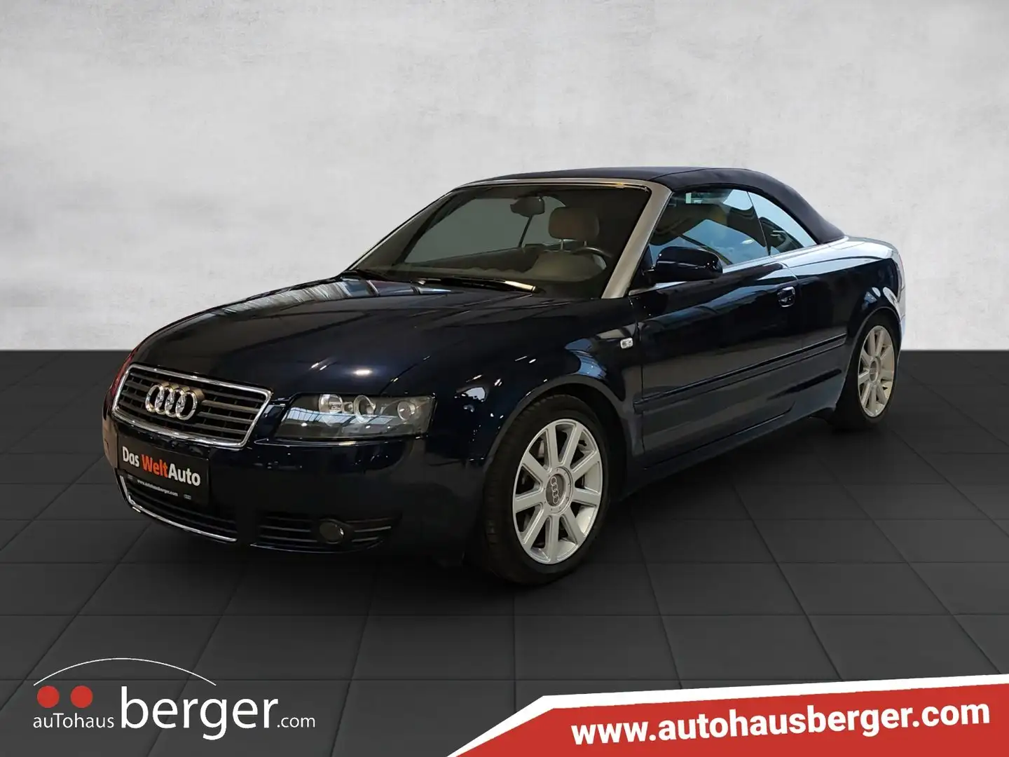 Audi A4 2.4 Blau - 2