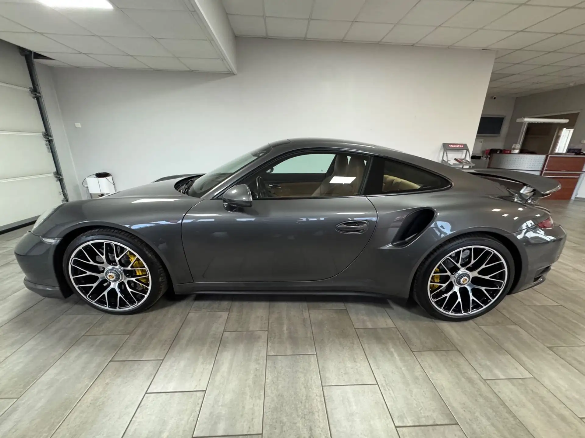 포르쉐 Porsche 911 911 Turbo S Coupe 2014 건메탈 사진 8