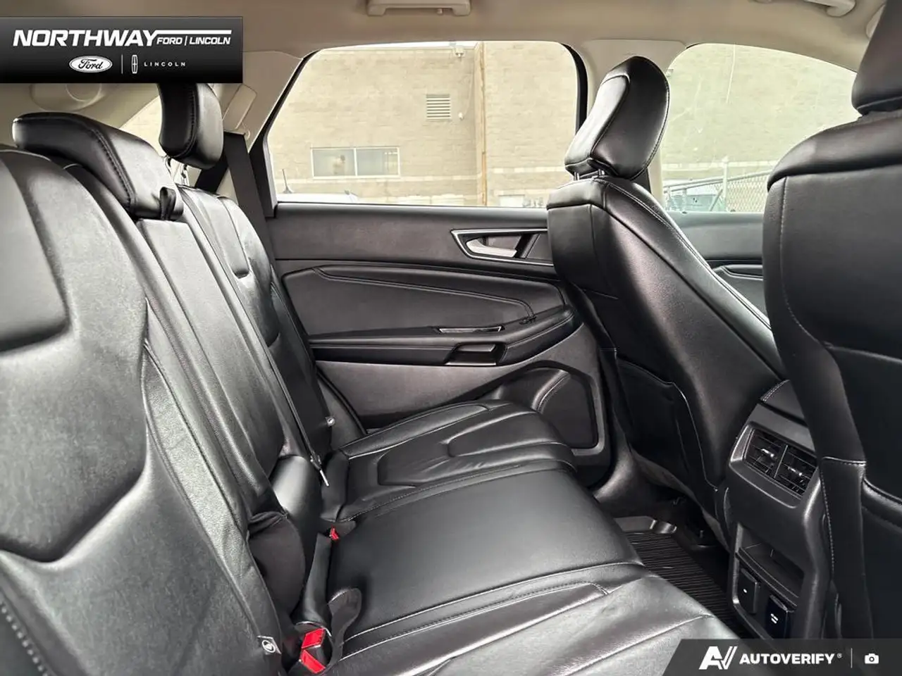 Ford Edge снимка Ford Edge