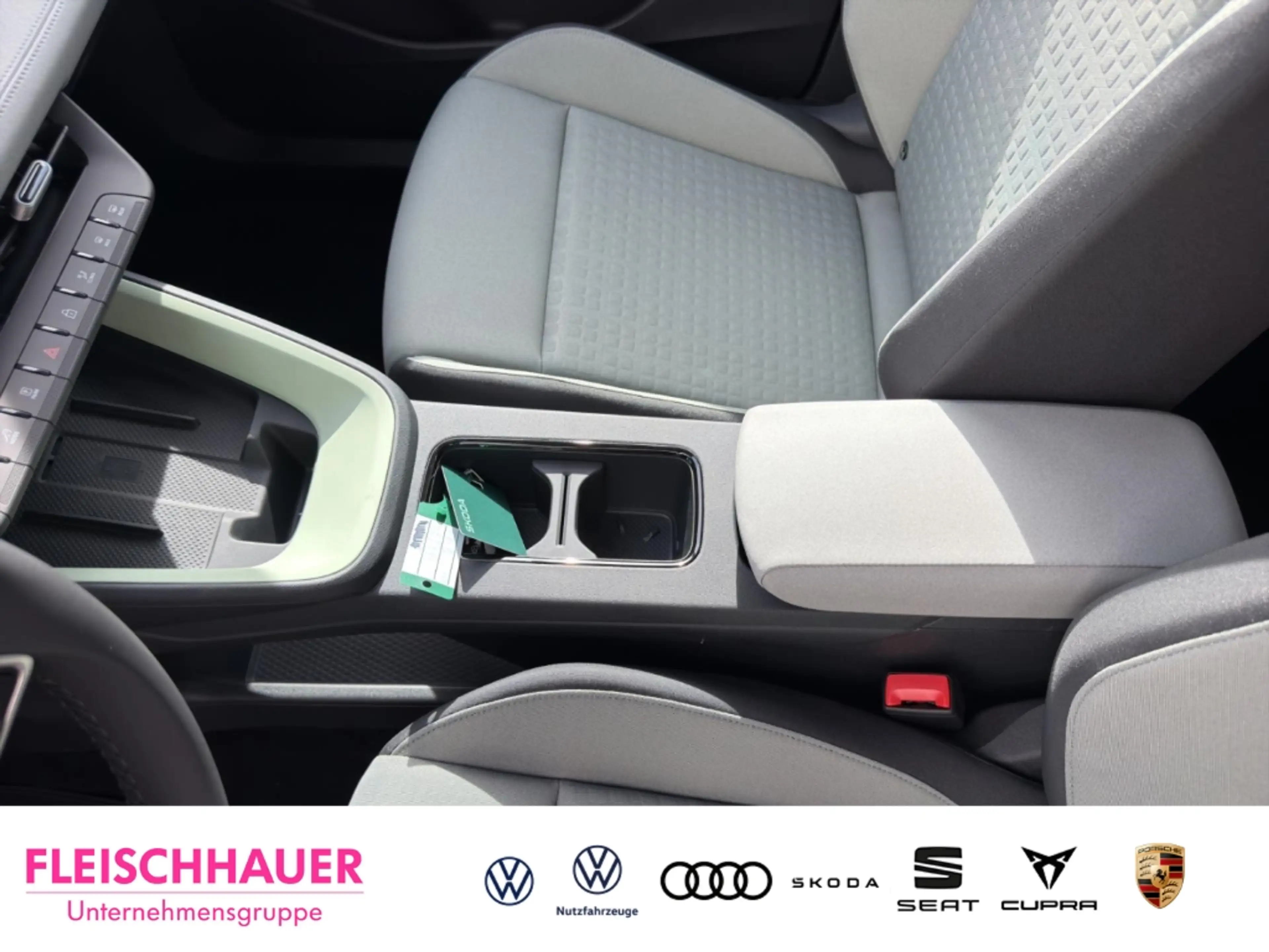 Skoda Epiq Edition Selection 55 LED Navi CarPlay DAB Tel.-Vor — photo 13