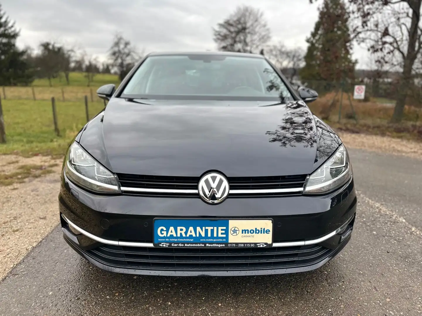 Volkswagen Golf VII Lim. Join*Navi*ACC*SHZ*ParkAssist* Zwart - 1