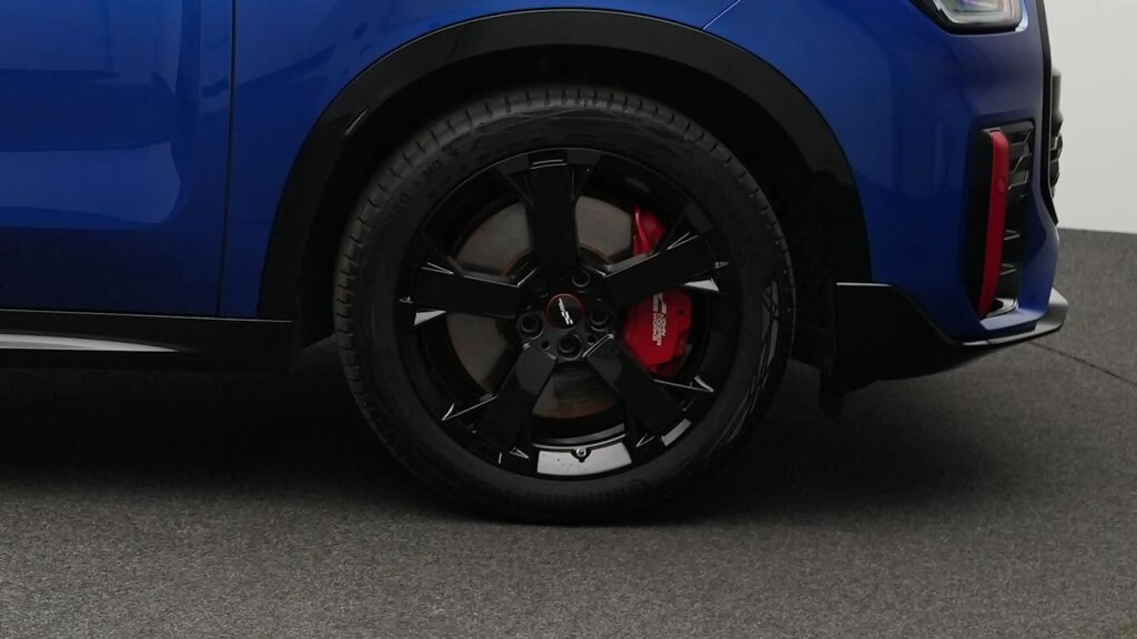 MINI JCW Countryman All4 John Cooper Works Trim — photo 11