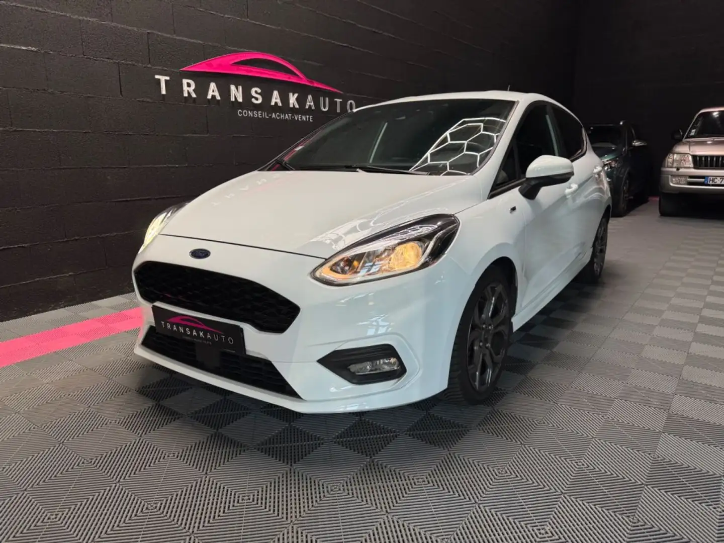 Ford Fiesta 1.0 EcoBoost 100 ch SS BVM6 ST-Line Blanc - 1