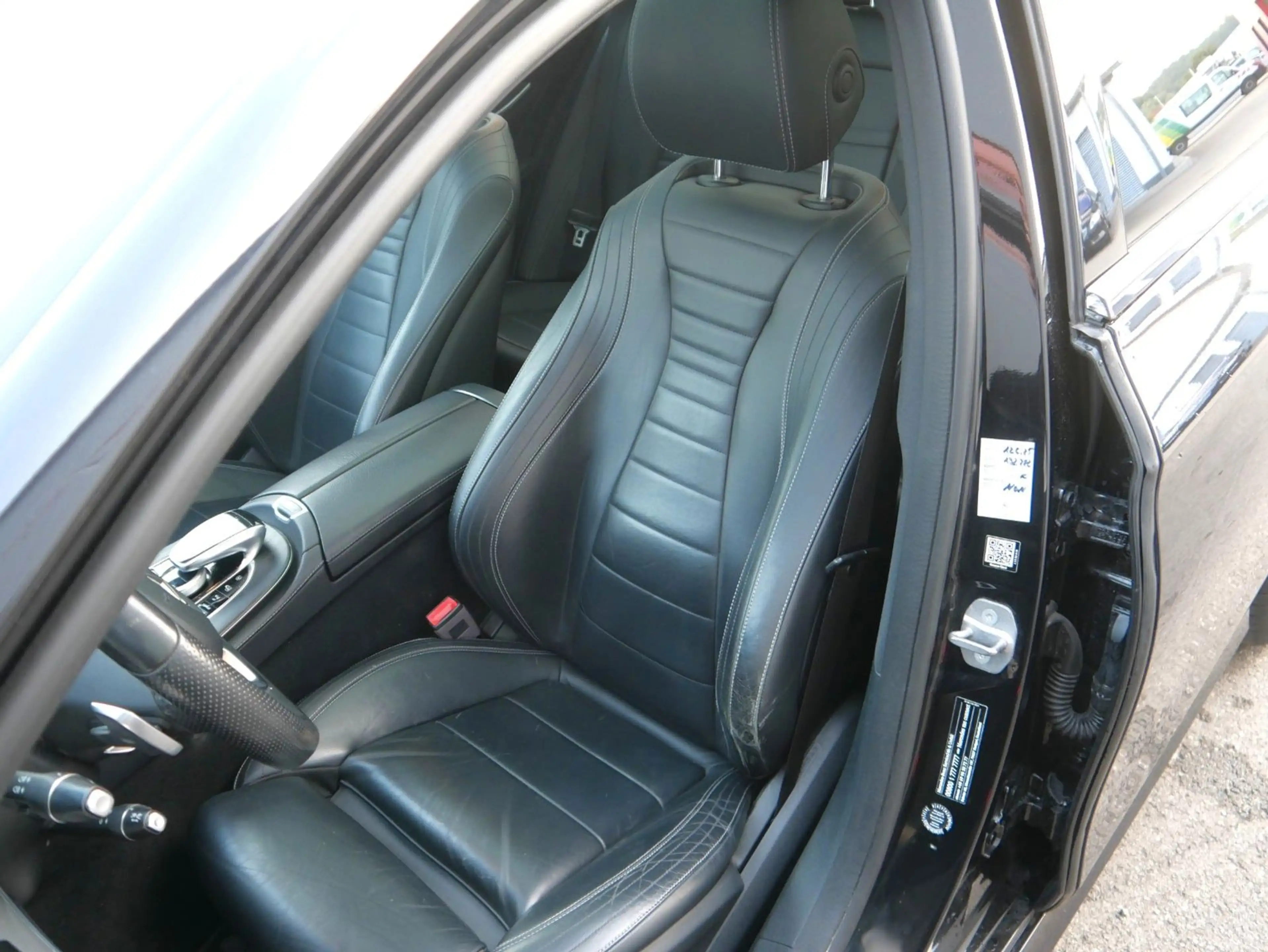 Mercedes-Benz E 350 d T 4Matic AMG-Line DISTR/PANO/BURM/AHK/360 — photo 8
